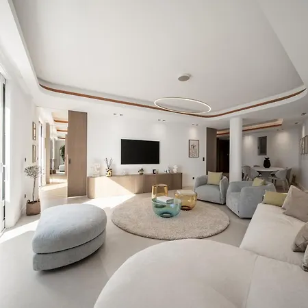 Le Palace Miramar Apartment